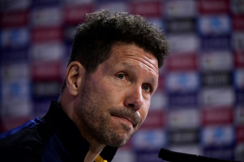 El técnico argentino no será sancionado finalmente. AFP