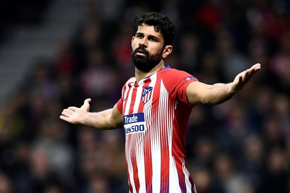 L'Atlético doit encore survivre deux semaines sans Costa. AFP
