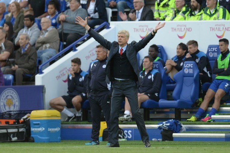 Arsenals manager Arsene Wenger reacts on the touchline on August 20, 2016