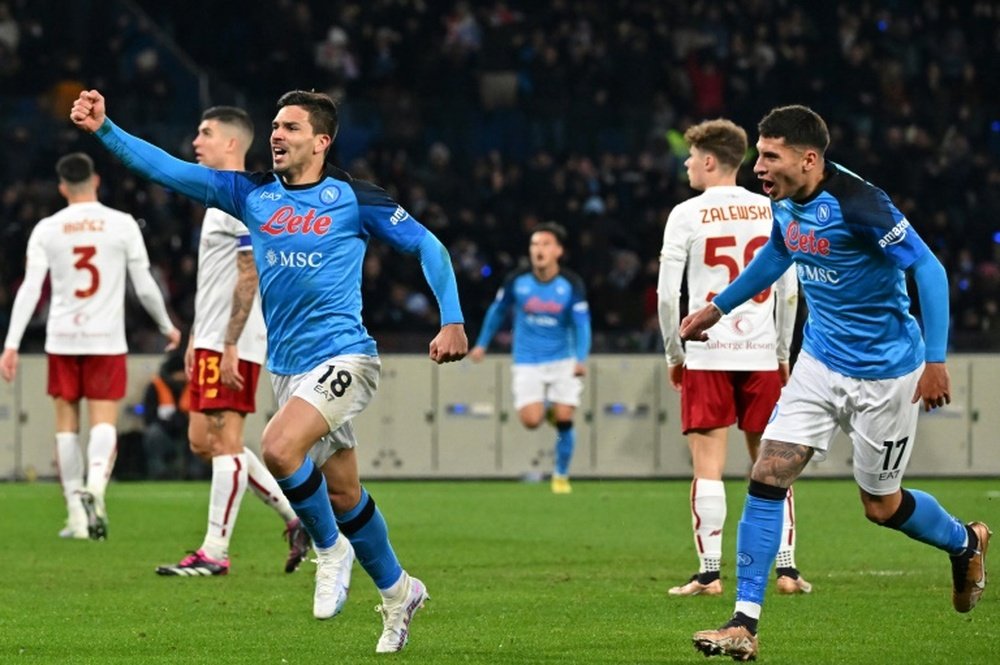 Simeone aportó 8 goles en la Serie A para el Nápoles. AFP