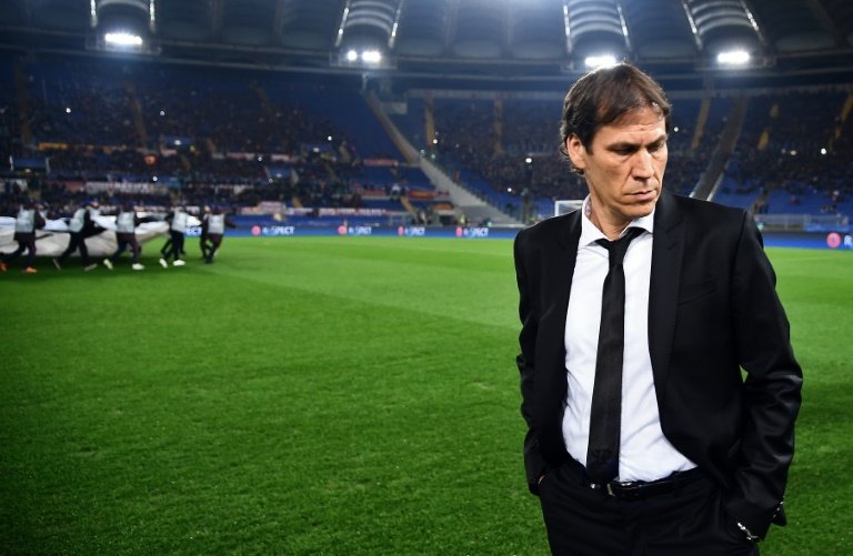 Roma coach Rudi Garcia called for fans understanding after jeers rained down on his side after they squeezed into the Champions League last 16 following a scoreless draw at home to BATE Borisov. AFP PHOTO / FILIPPO MONTEFORTE