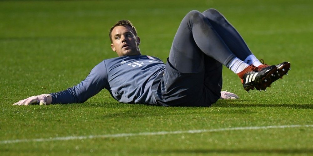 Manuel Neuer podría estar un tiempo de baja, y el Bayern ya busca alternativas. AFP/Archivo