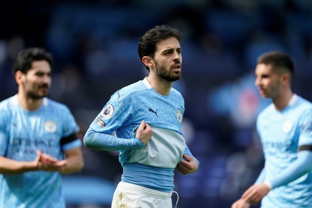 O Arsenal entra na disputa com Barça e Atleti por Bernardo Silva. AFP