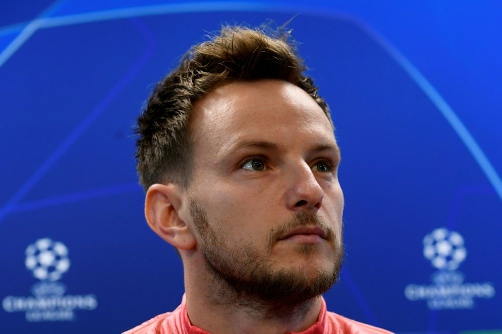 Rakitic is waiting for the winter market. AFP