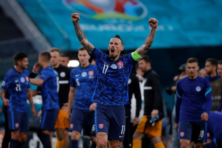 After 12 years at Napoli, Hamsik wins his first league title with Trabzonspor