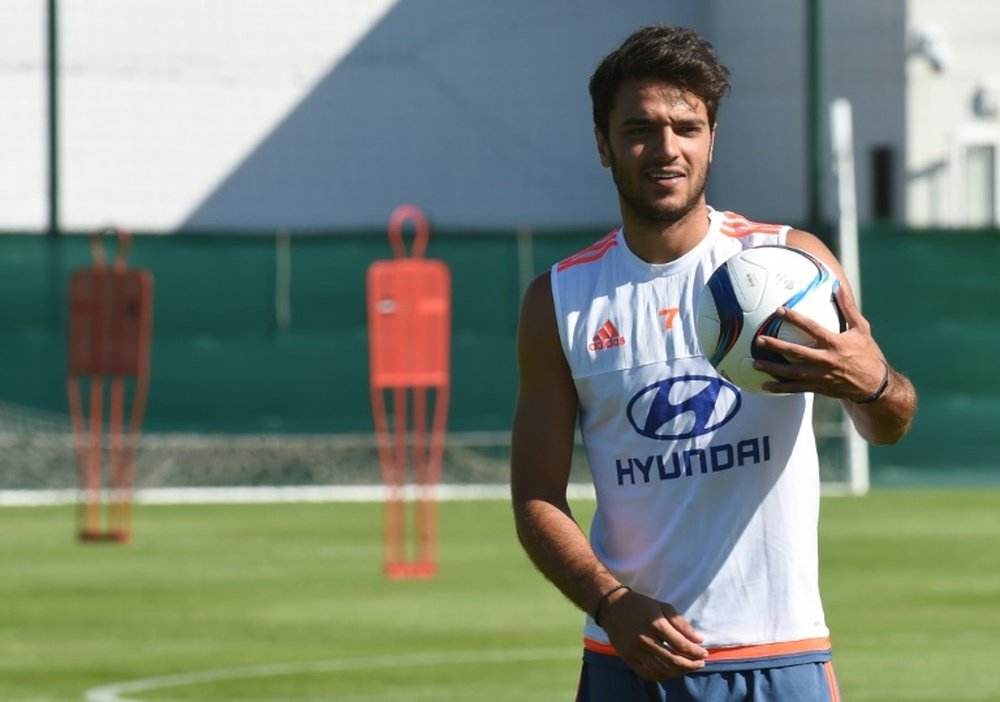 Lyons French midfielder Clement Grenier takes part in a training session ahead of the 2015/2016 French L1 football season on June 30, 2015 in Lyon
