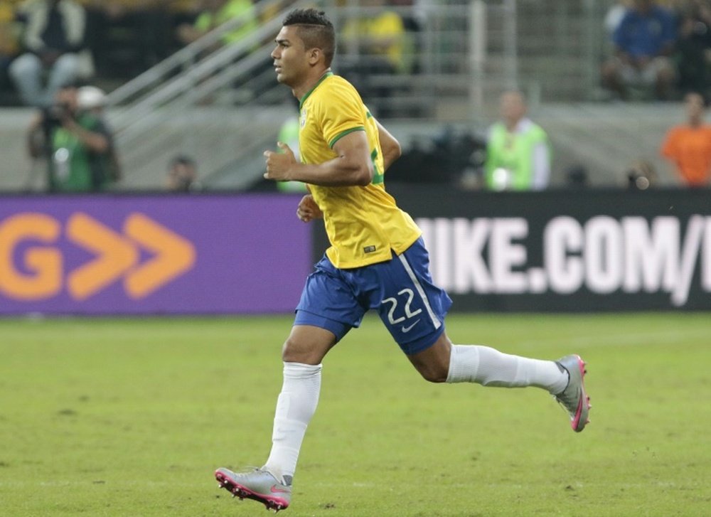 Casemiro ha sido convocado por Brasil pese a estar lesionado. AFP/Archivo