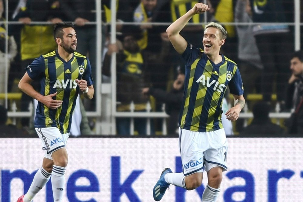 El Fenerbahçe quiere potenciar su defensa. AFP