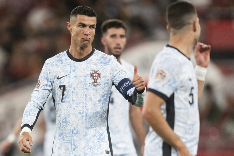 Ronaldo acusa ex-jogador do Madrid de desrespeitá-lo