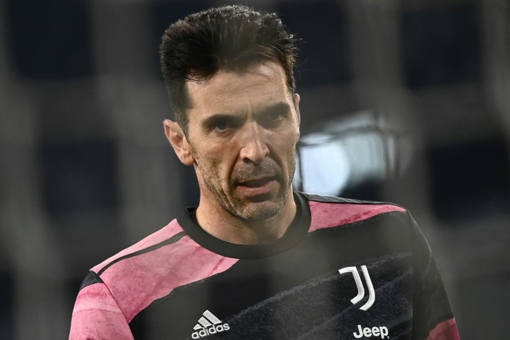 Buffon songe à partir de la Juventus. AFP