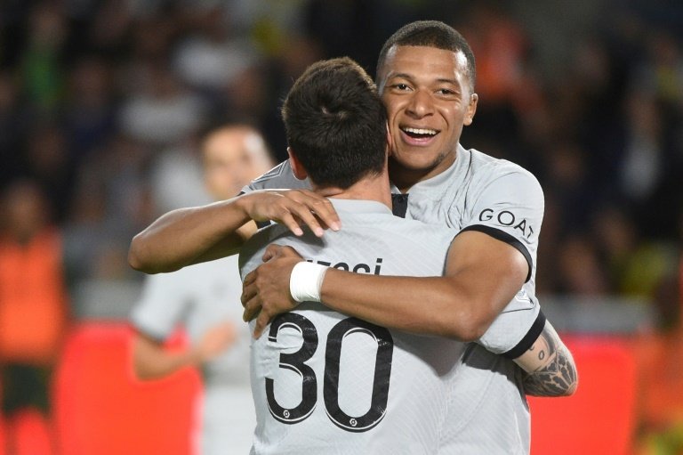 El PSG goleó al Nantes por 0-3 en la Ligue 1. AFP