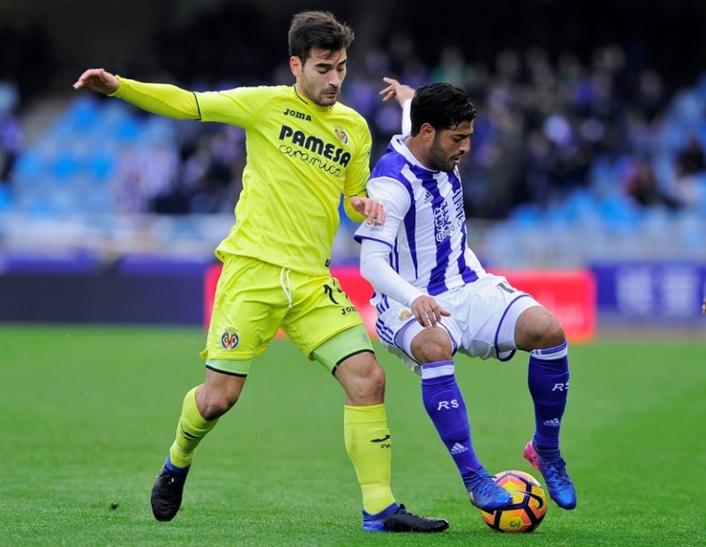 Las apuestas ven a Villarreal y Real Sociedad comenzando con buen pie la Europa League. AFP/Archivo