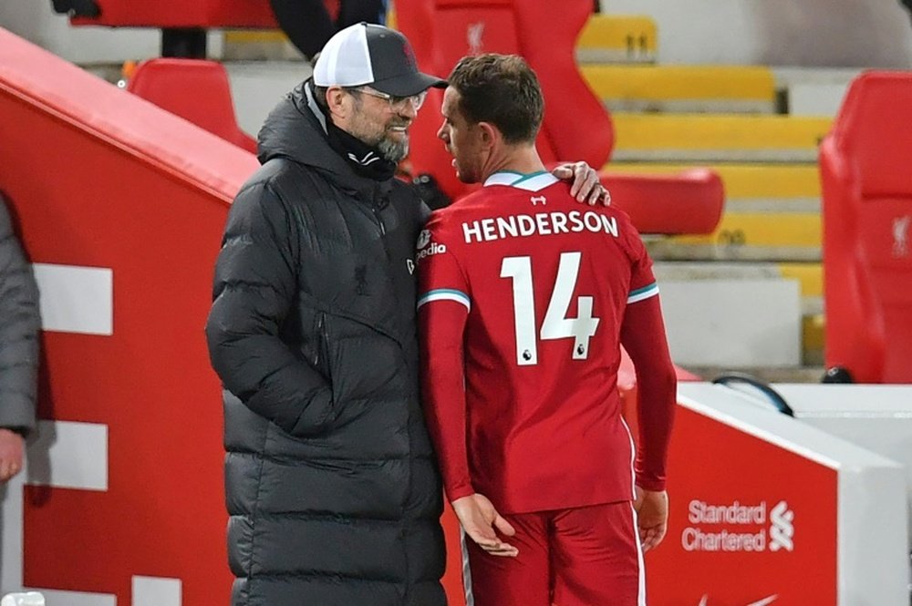 Jordan Henderson préoccupe Liverpool. AFP