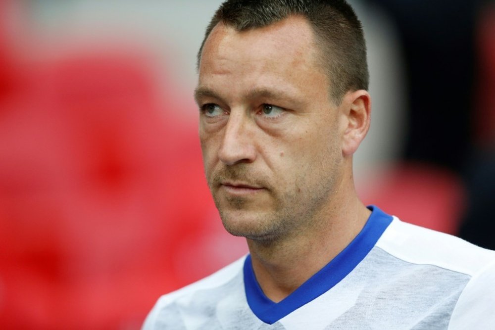 Terry, predispuesto a seguir en el Aston Villa. AFP