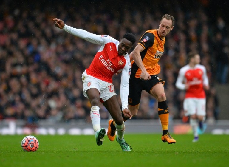 Arsenal held by Hull ahead of Barca clash