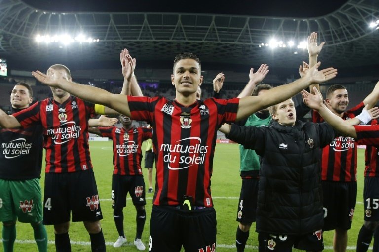 Ben Arfa at double as Nice hit Bordeaux for six