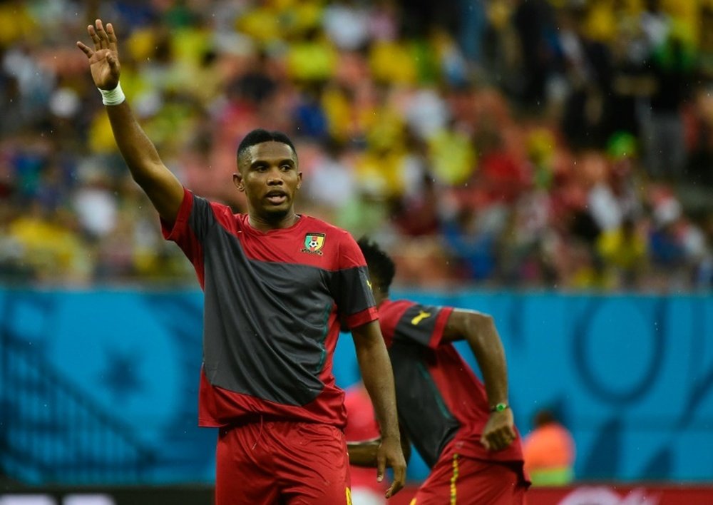 Cameroons forward Samuel Etoo warms up before the Group A football match between Cameroon and Croatia in the Amazonia Arena in Manaus during the 2014 FIFA World Cup on June 18, 2014