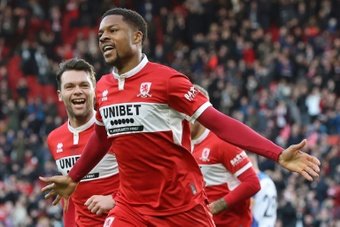 Alors qu'un accord avait été trouvé entre Middlesbrough et Lens pour le transfert de l'attaquant Chuba Akpom, le club nordiste a changé d'avis au dernier moment en raison d'un contact avec l'Ajax Amsterdam dans le même temps.