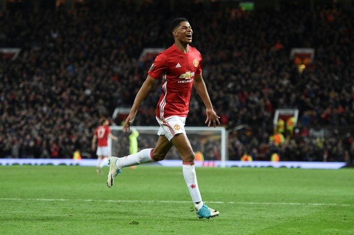 United head into the semis after nervy night at Old Trafford