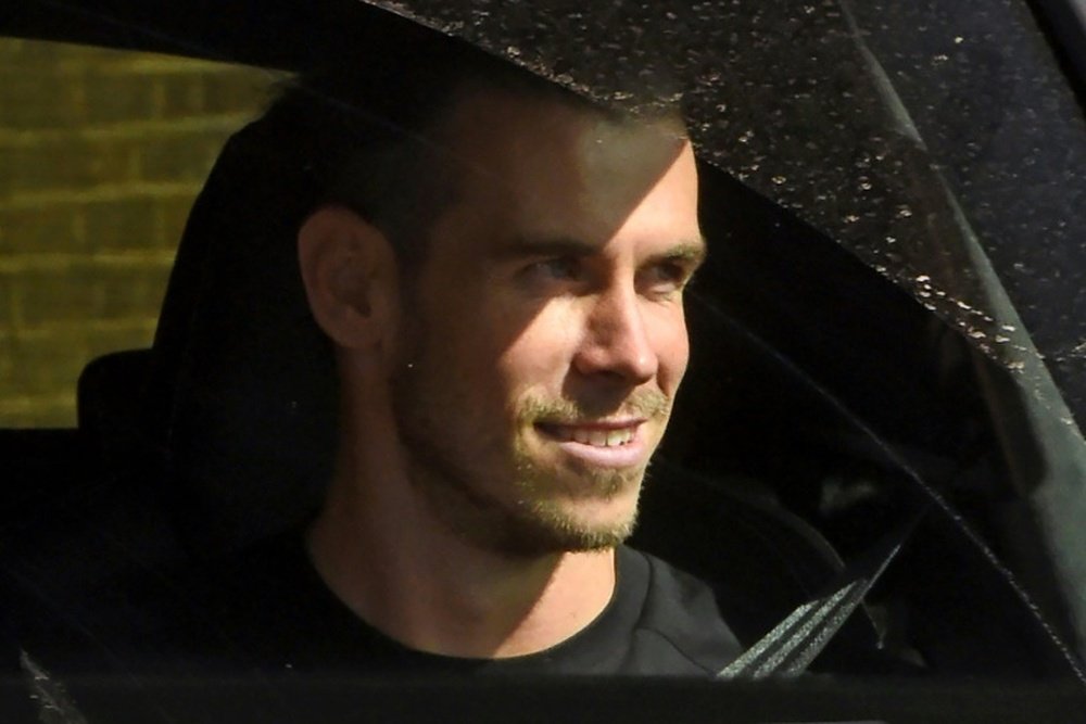 Bale vuelve a lucir ahora los colores del Tottenham. AFP