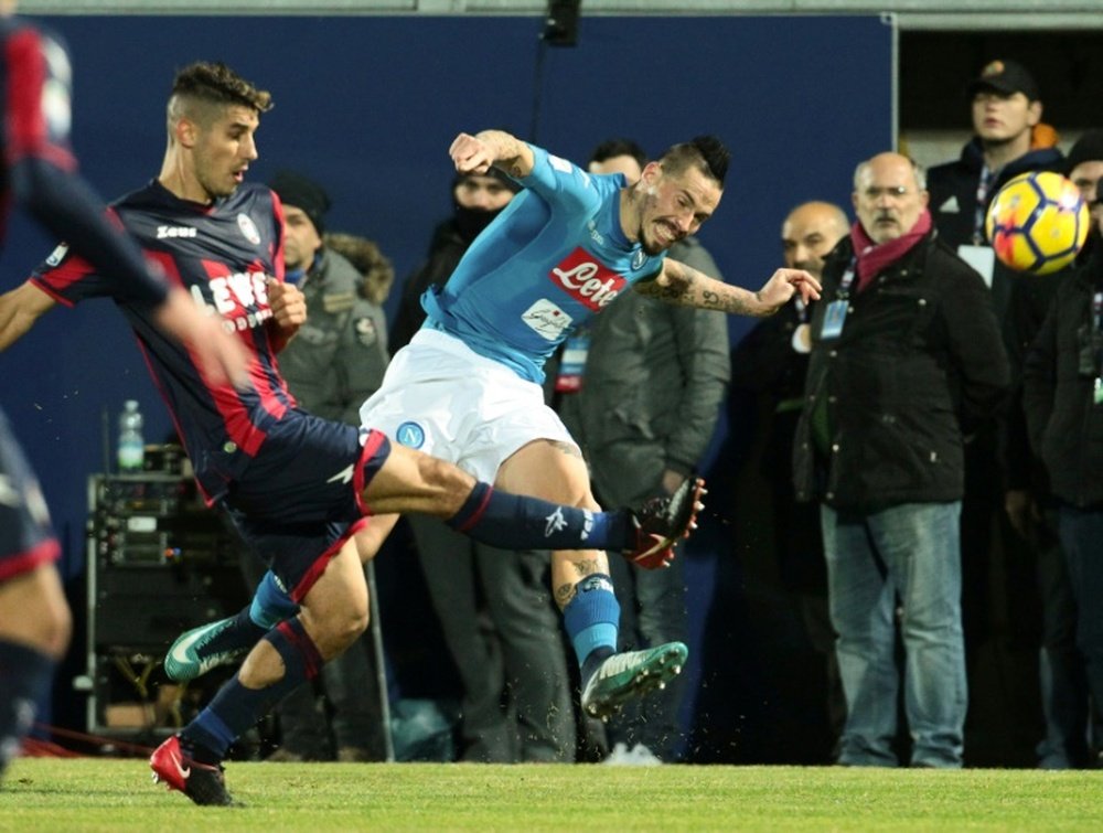 Hamsik ensures Napoli end year on top