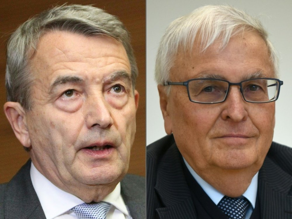 Niersbach (L) says the charges are ''completely unfounded''. AFP