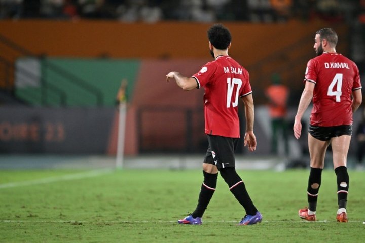 La lesión se queda en susto: Salah, baja hasta cuartos
