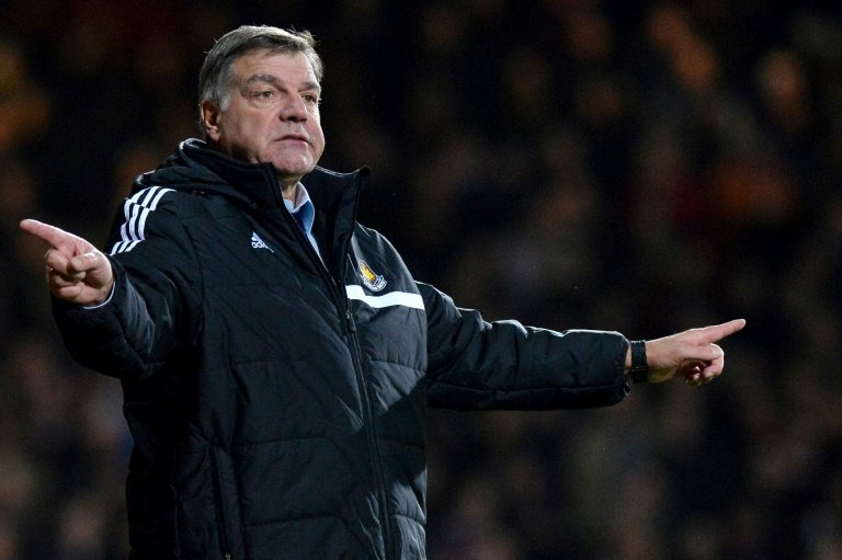 Allardyce off to losing start at Sunderland