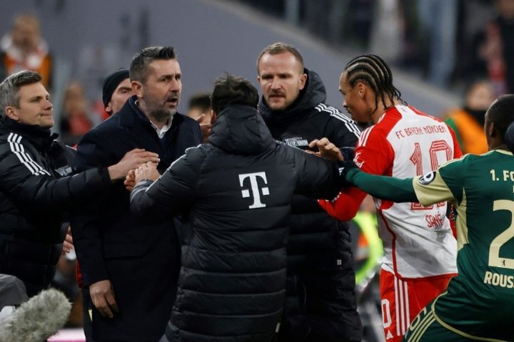 L'entraîneur de l'Union Berlin suspendu après sa gifle contre Leroy Sané