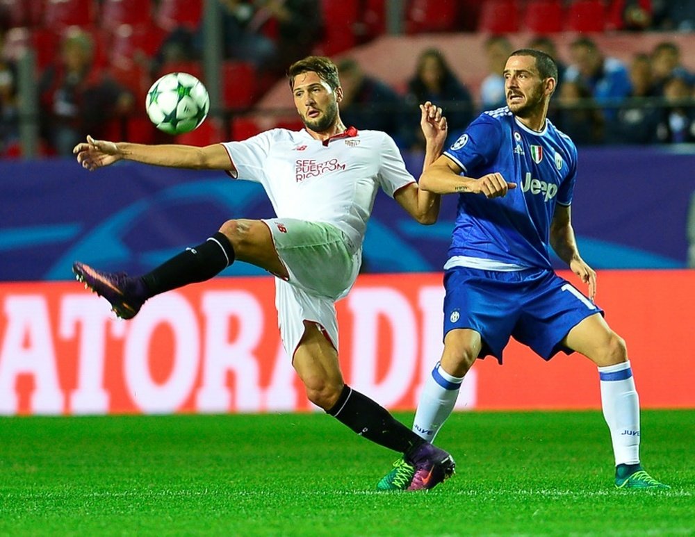 El Sevilla se las verá con el Leicester en octavos de final. AFP