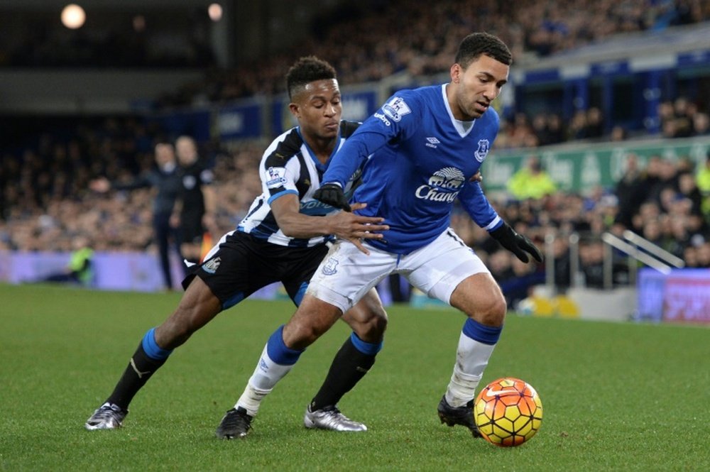 Aaron Lennon dejará el Everton y está próximo a llegar al Watford. AFP