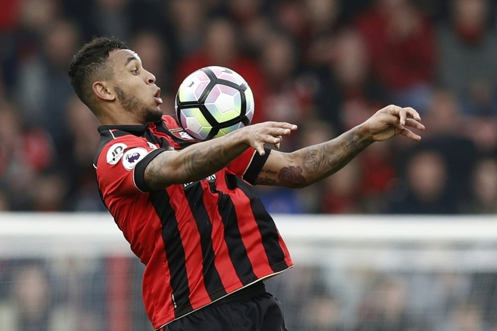 Joshua King dio 'calabazas' al Manchester United. AFP