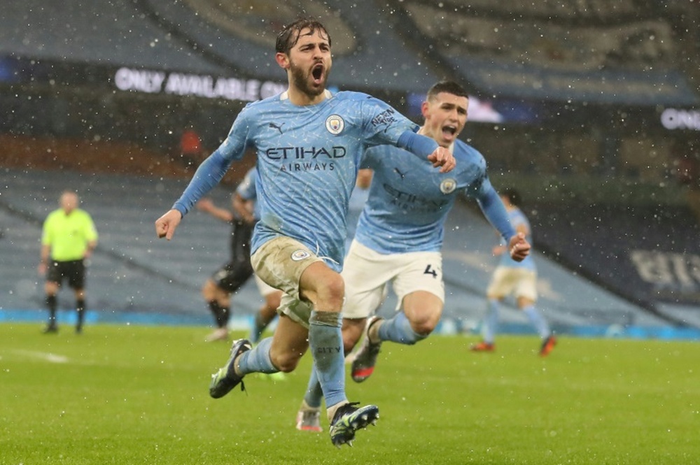 Guardiola parece digerir la posible marcha de Bernardo Silva en futuras ediciones del mercado. AFP