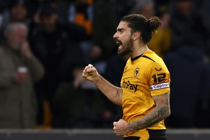 Rúben Neves évoque la rumeur l'envoyant à Newcastle