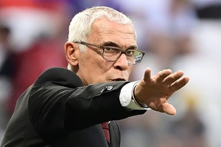 Hector Cuper hired as new Uzbekistan coach