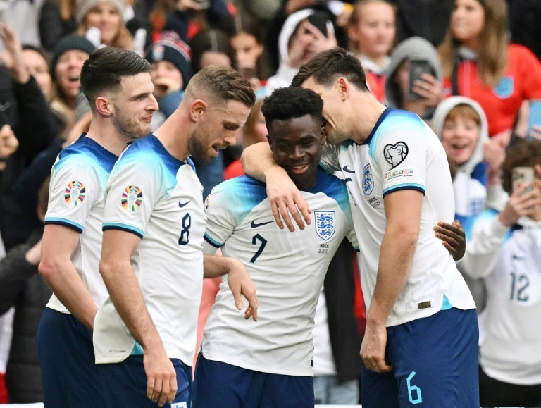 'Tres leones' y tres gloriosos minutos de Kane, Saka y compañía