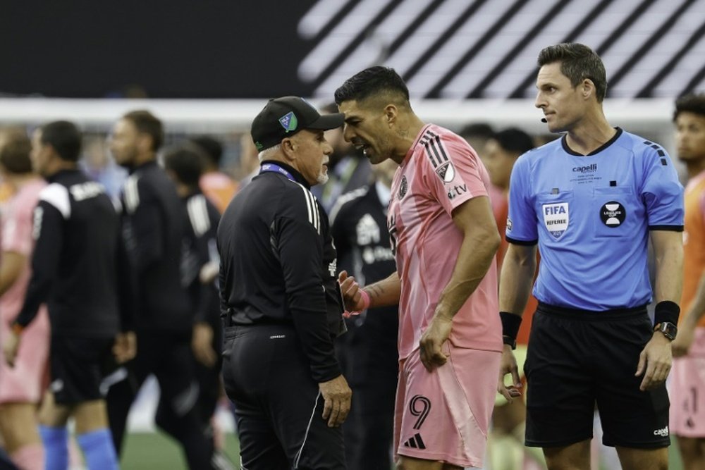 Luis Suárez, squalificato per sei partite. AFP