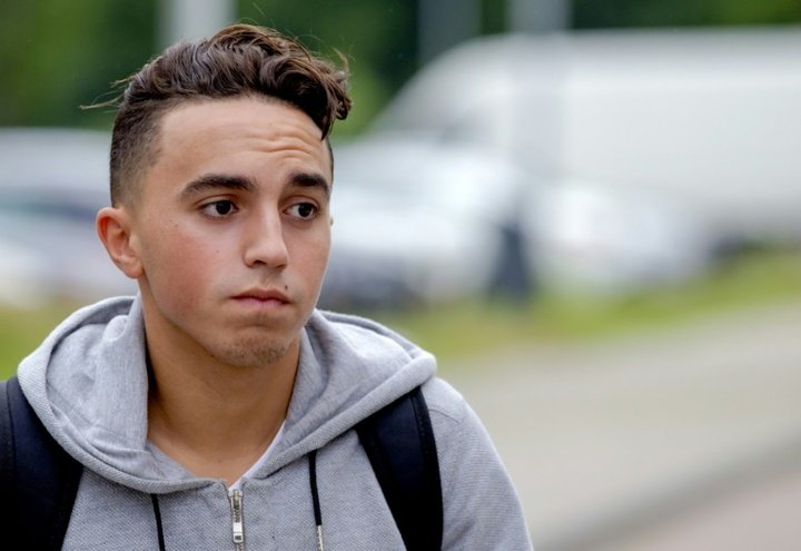 Ajax youngster Nouri suffers brain damage after collapse