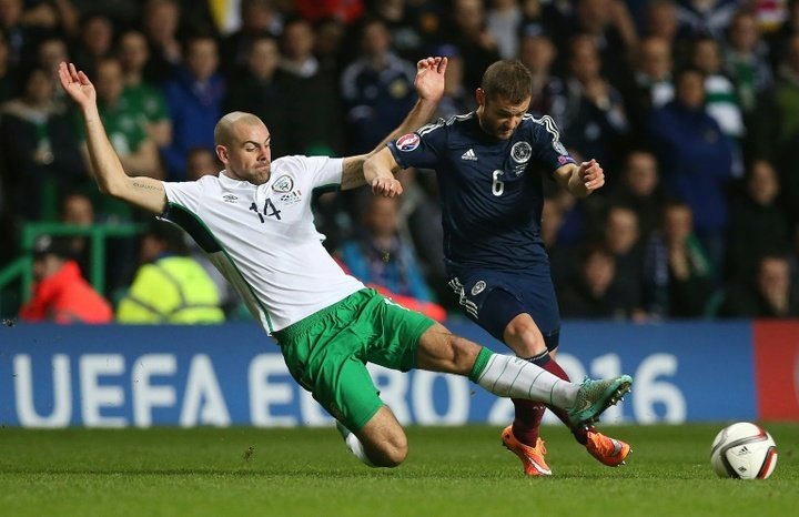 Darron Gibson pleads guilty to drink-driving