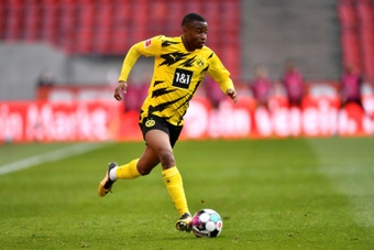 Moukoko podría no renovar con el Borussia. AFP