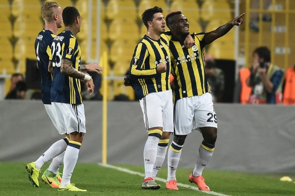 El Fenerbahçe no debe dejar escapar más puntos si no quiere decir adiós a la Liga. AFP