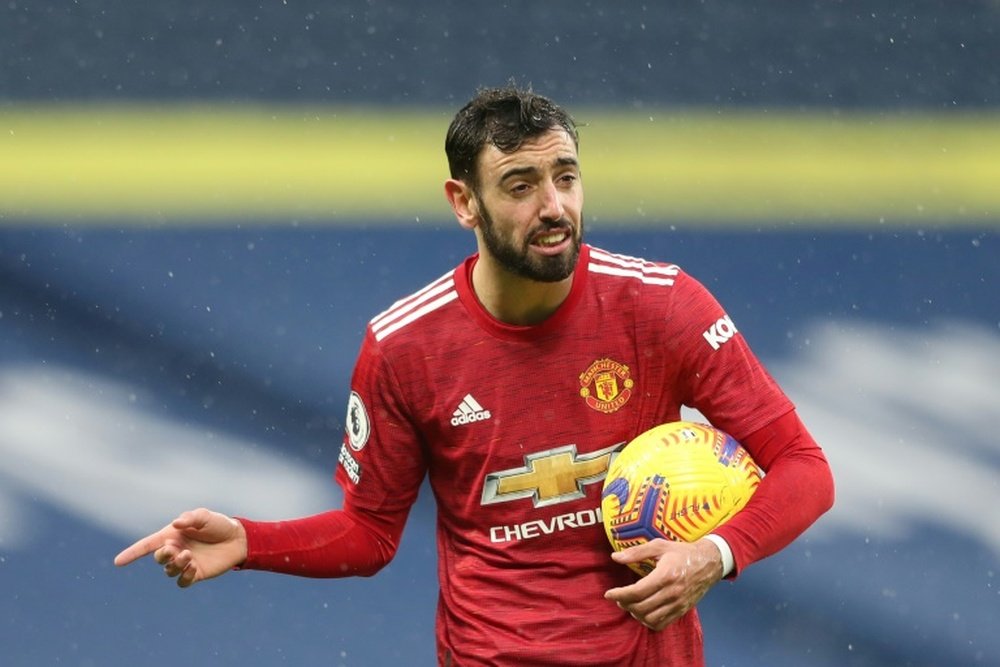 Bruno Fernandes mostró su satisfacción por la victoria del United frente al Granada. AFP/Archivo