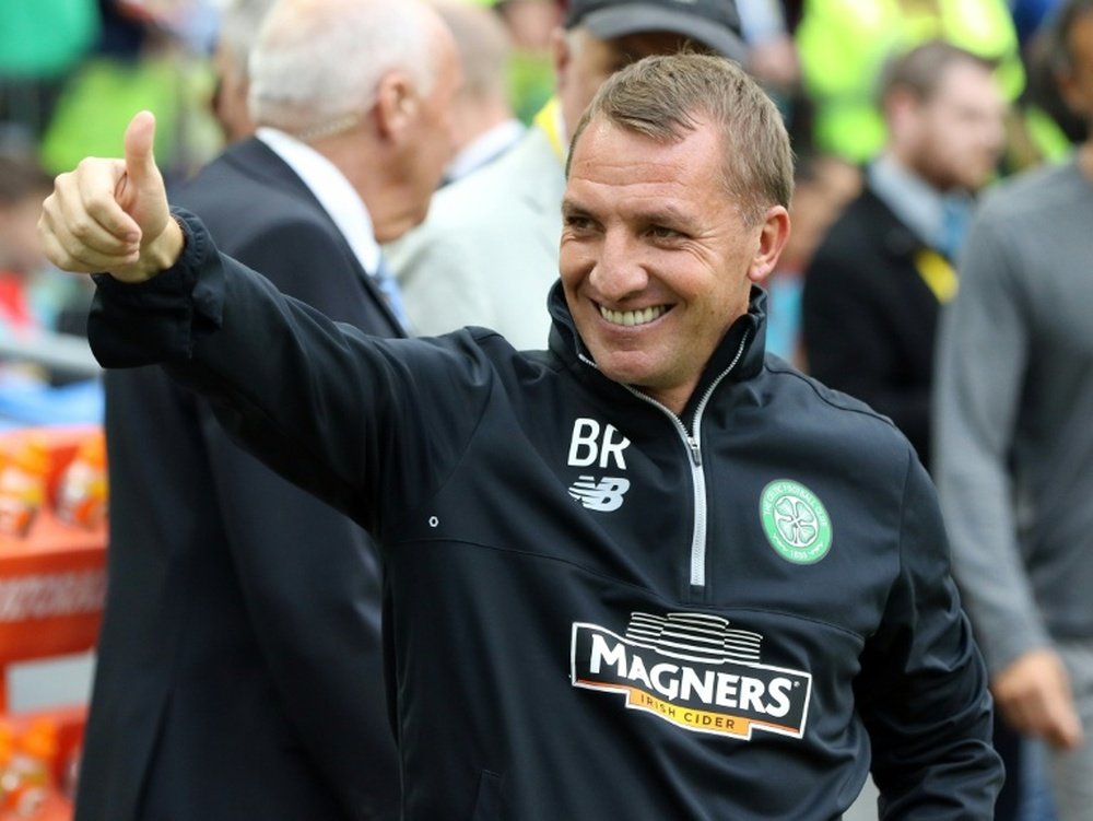 Brendan Rodgers entrará al Celtic hasta 2021. AFP/Archivo