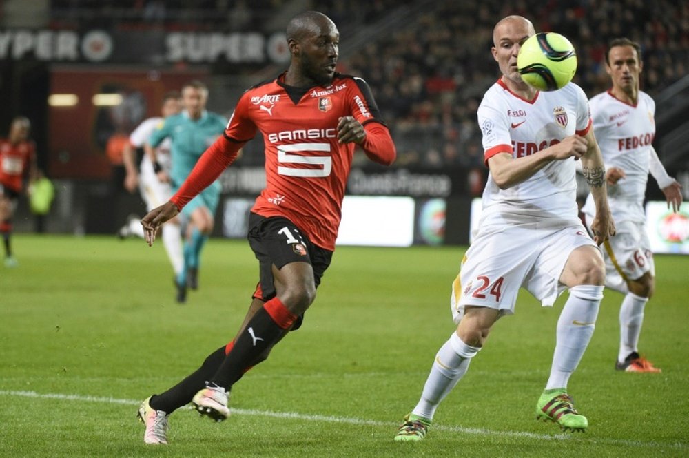El Rennes anotó en los últimos minutos y privó al Mónaco de su ansiada segunda plaza. AFP