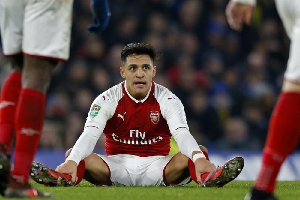 Alexis Sánchez está de malas feitas. AFP