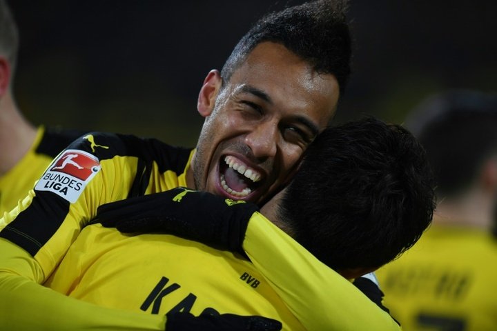 Aubameyang nets winner as Dortmund labour