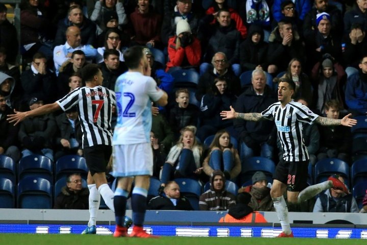 Joselu y Ayoze salvan al Newcastle en la FA Cup