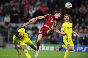 Müller urged Bayern to renew Lewandowski. AFP
