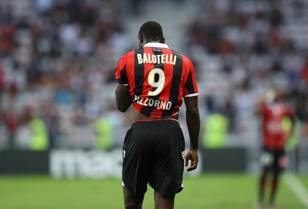 Balotelli recupera su fútbol en Francia. AFP