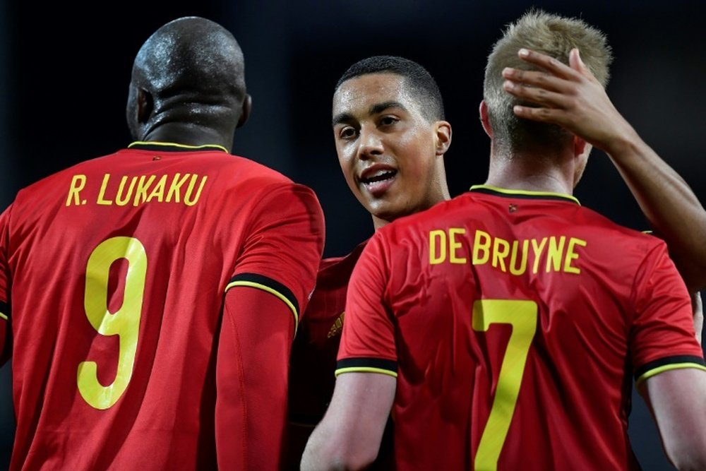 Lukaku, Tielemans e De Bruyne marcaram os gols da Bélgica contra a Dinamarca. AFP